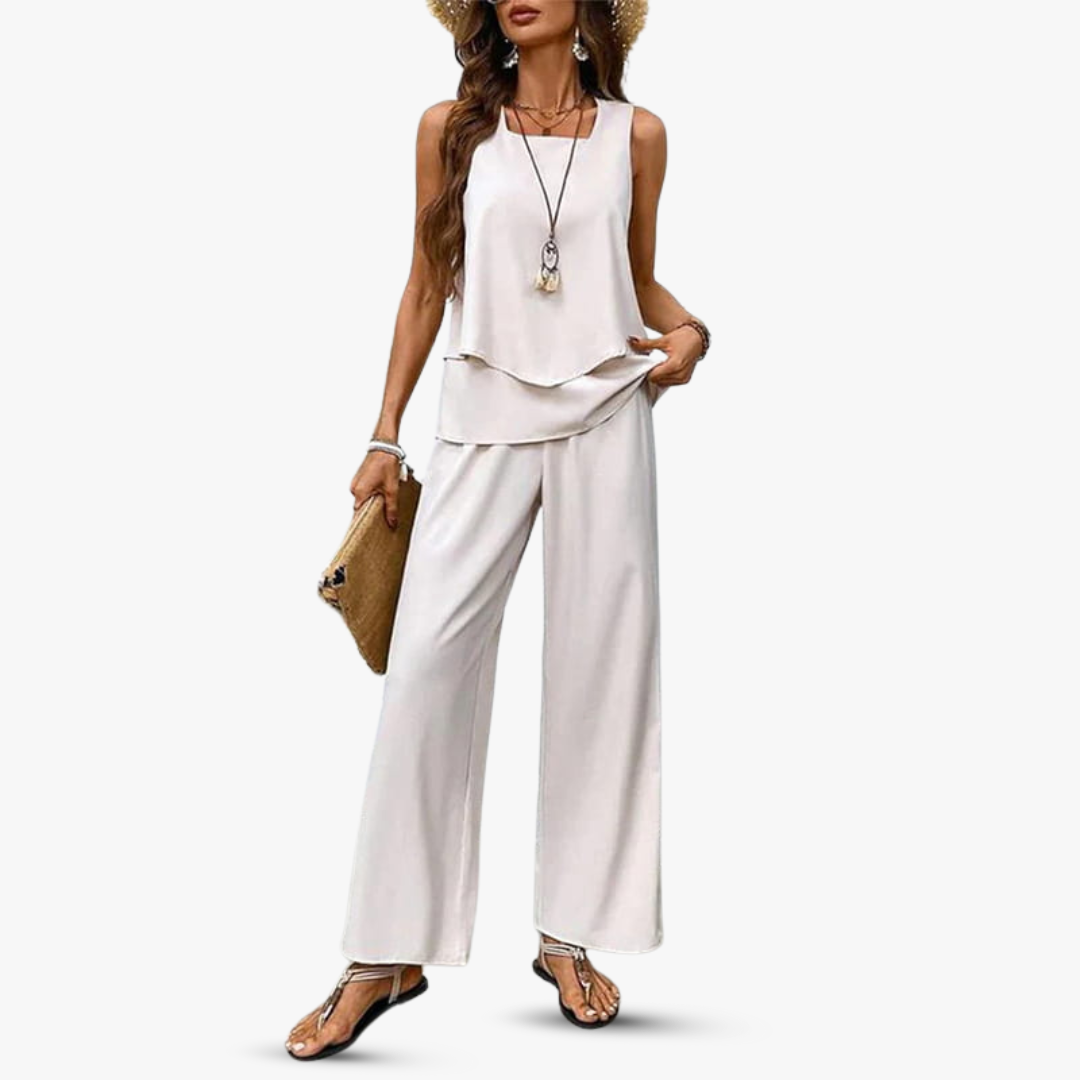 Lina | Premium two-piece set with sleeveless top and trousers