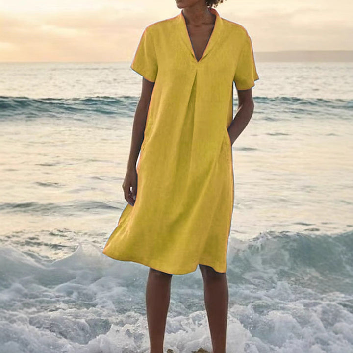 Bella™ – Dress with V-Neckline and Pockets