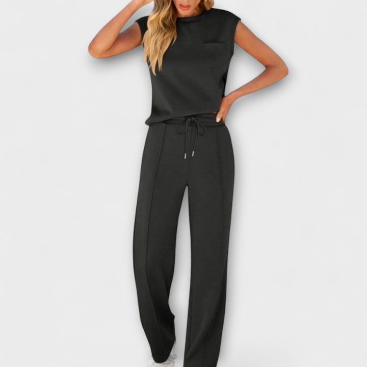 Foria – Sleeveless Lounge Set with Drawstring