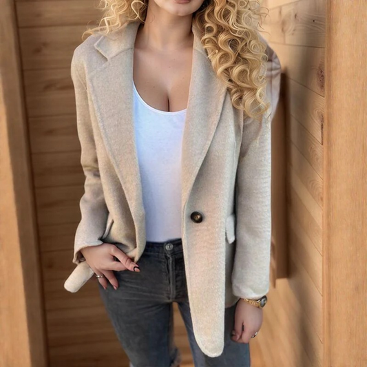 Yarrah | Stylish Women Blaze