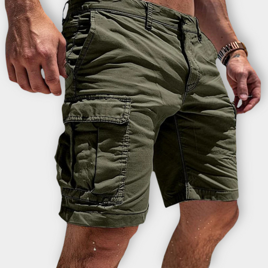 Luc – Cargo shorts with flap pockets