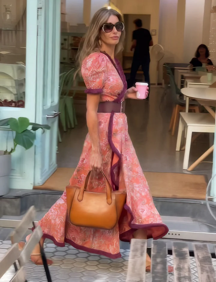 Mazima - Elegant Pink Maxi Dress with Short Sleeves