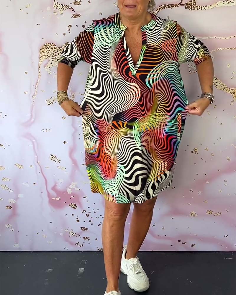 Ria™ | Colorful dress with a flattering V-neckline