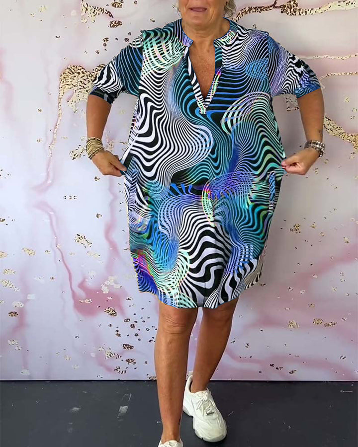 Ria™ | Colorful dress with a flattering V-neckline