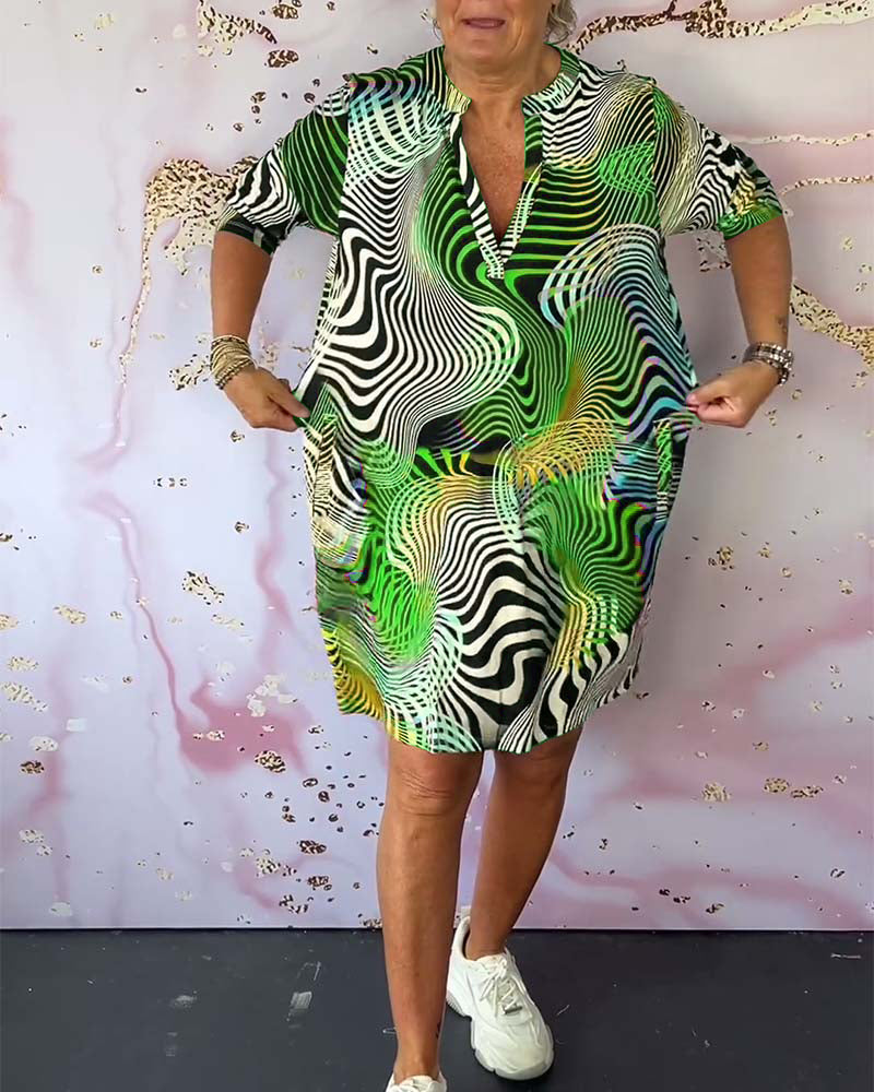 Ria™ | Colorful dress with a flattering V-neckline