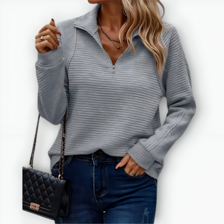 Selvieraine | Elegant Half-zip Sweater