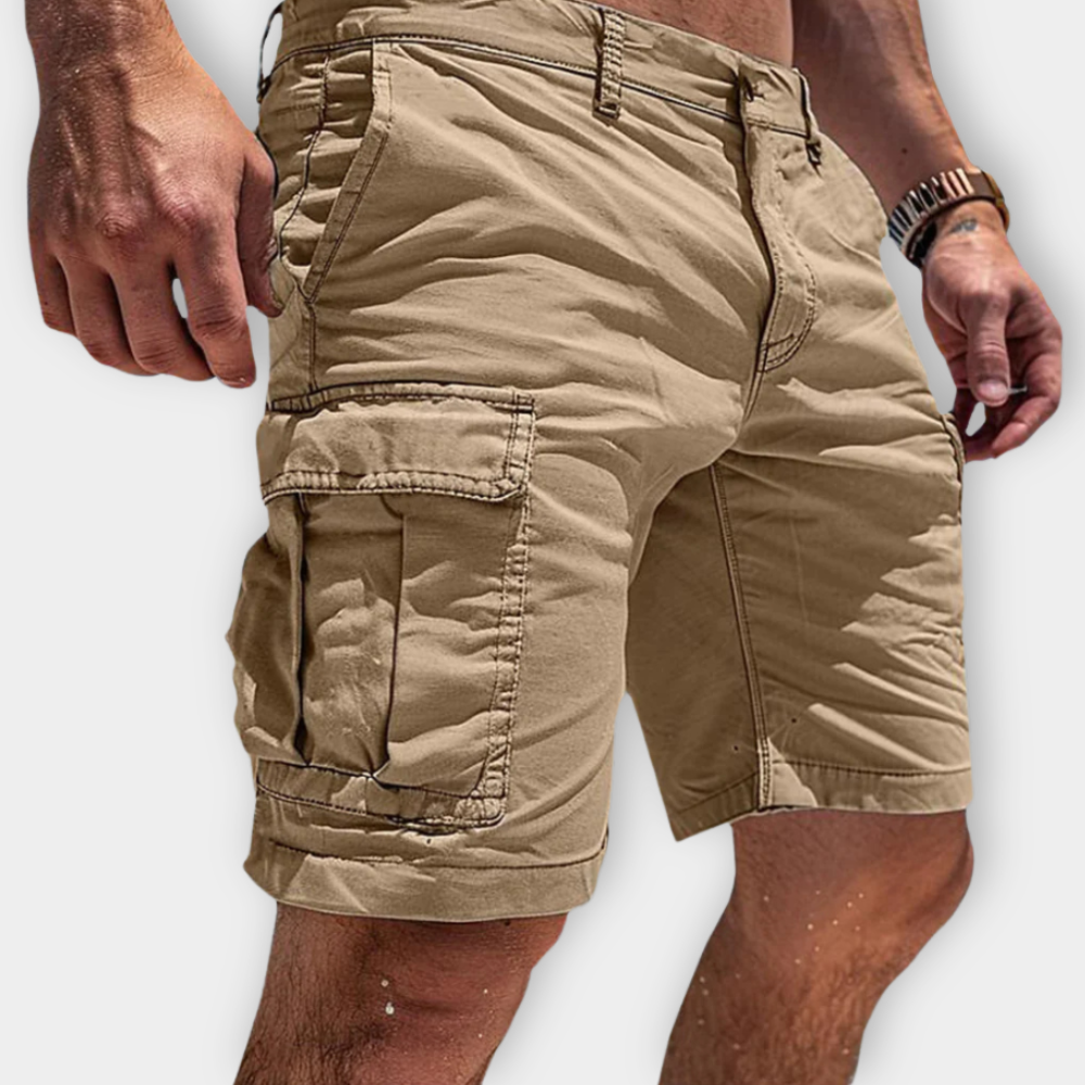Luc – Cargo shorts with flap pockets