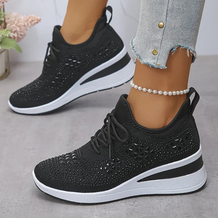 Tuyana – Fashionable orthopedic shoes