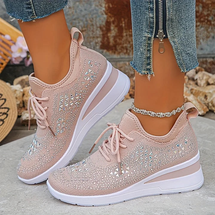 Tuyana – Fashionable orthopedic shoes