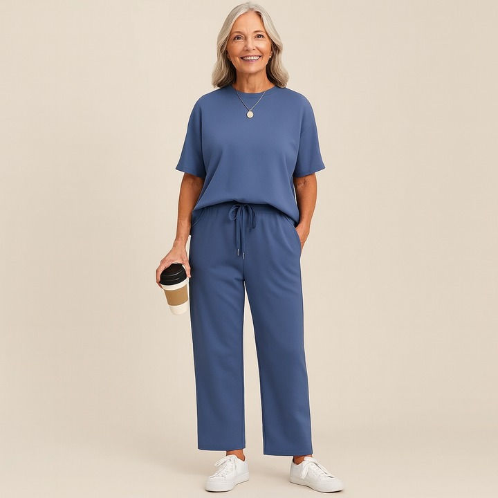 Selina – A casual set with a top and trousers