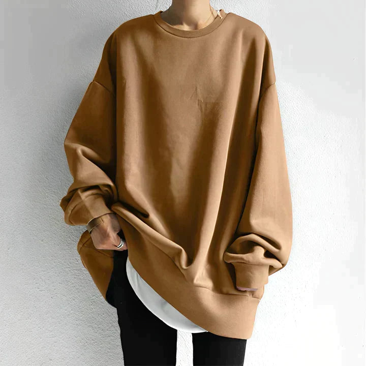 Sally - Oversized round neck jumper for women
