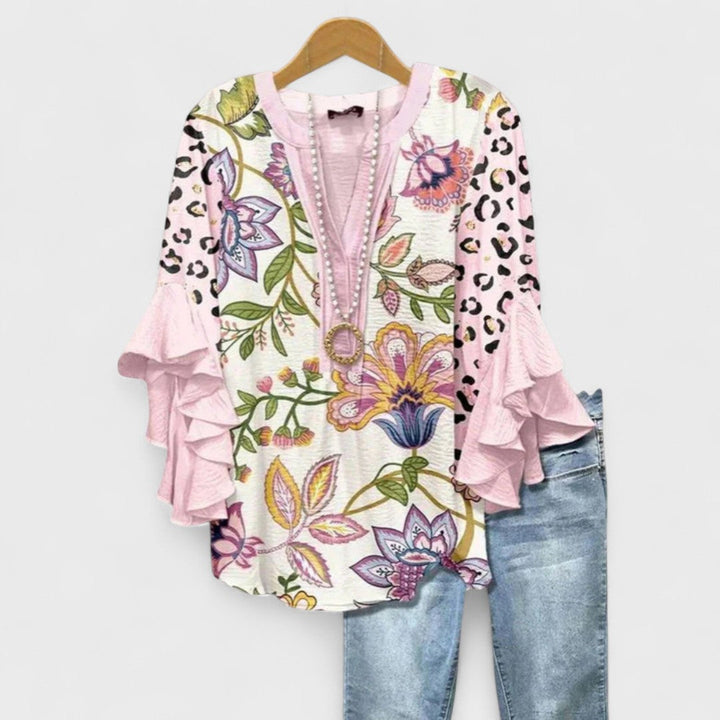 Isabella - Blouse with Elegant Flowers