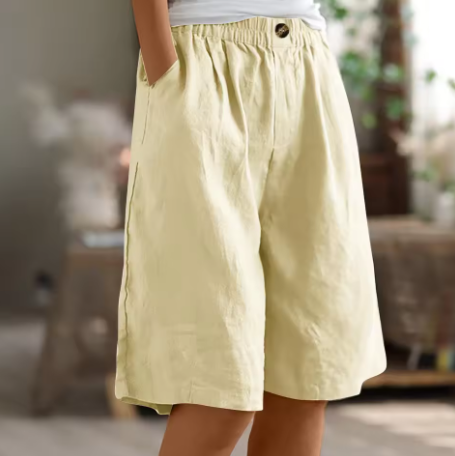 Laura – Loose Fit Casual Shorts