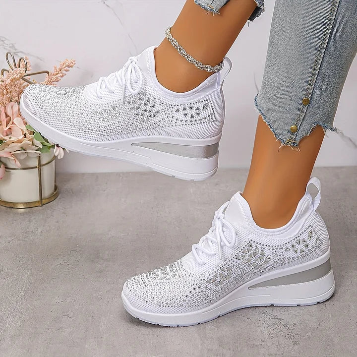 Tuyana – Fashionable orthopedic shoes