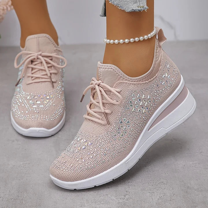Tuyana – Fashionable orthopedic shoes