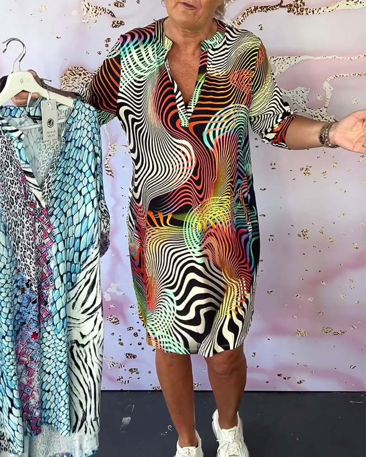 Ria™ | Colorful dress with a flattering V-neckline