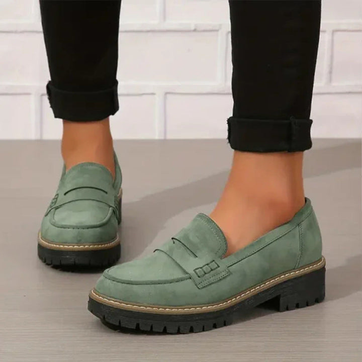 Fleur™ | Timeless Suede Loafers