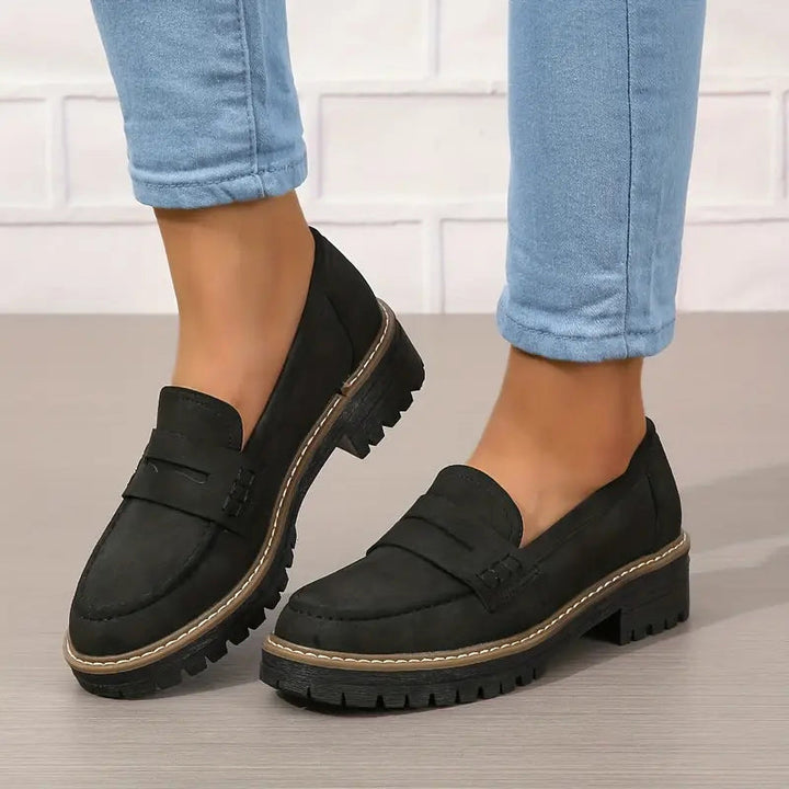 Fleur™ | Timeless Suede Loafers