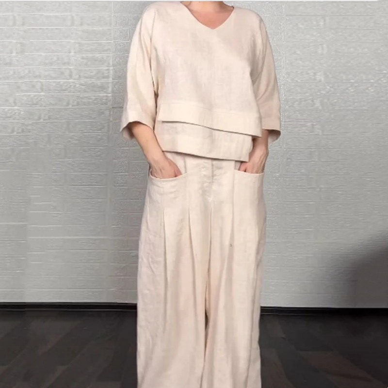 Valentina | 2-piece set with relaxed fit and minimal style for everyday wear