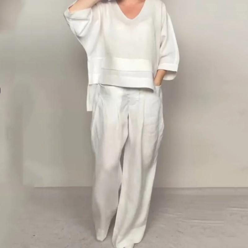 Valentina | 2-piece set with relaxed fit and minimal style for everyday wear